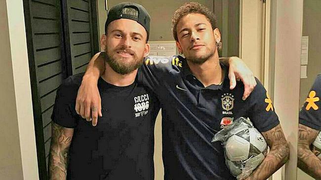 翰逊球队发 翰逊球队发