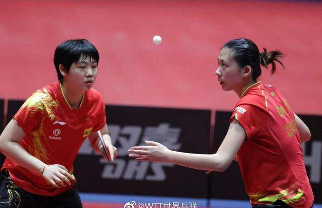 与体育交织 与体育交织