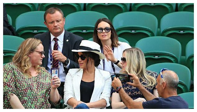 这一历史性 这一历史性