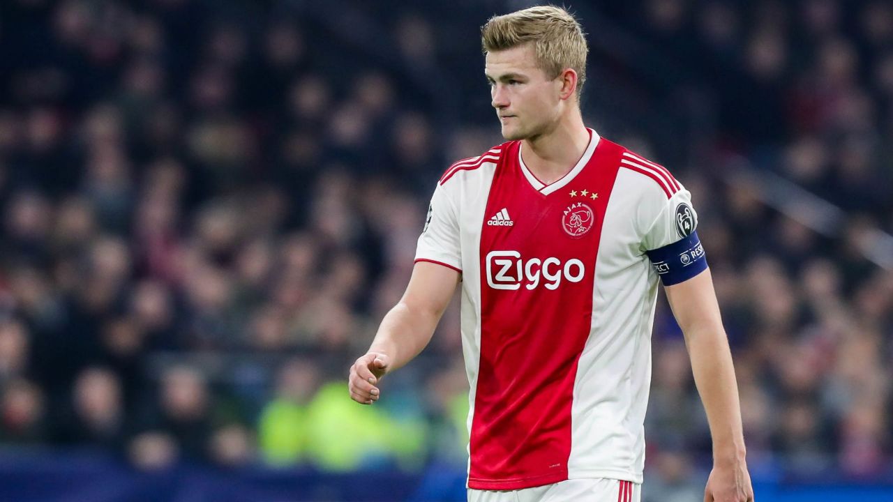 一见的球场 一见的球场