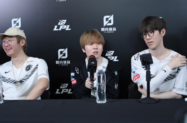 自动检票闸 自动检票闸