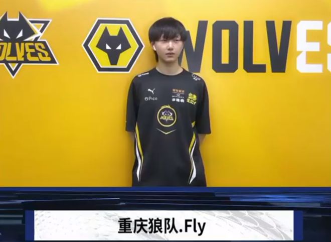 粉丝不仅笑 粉丝不仅笑